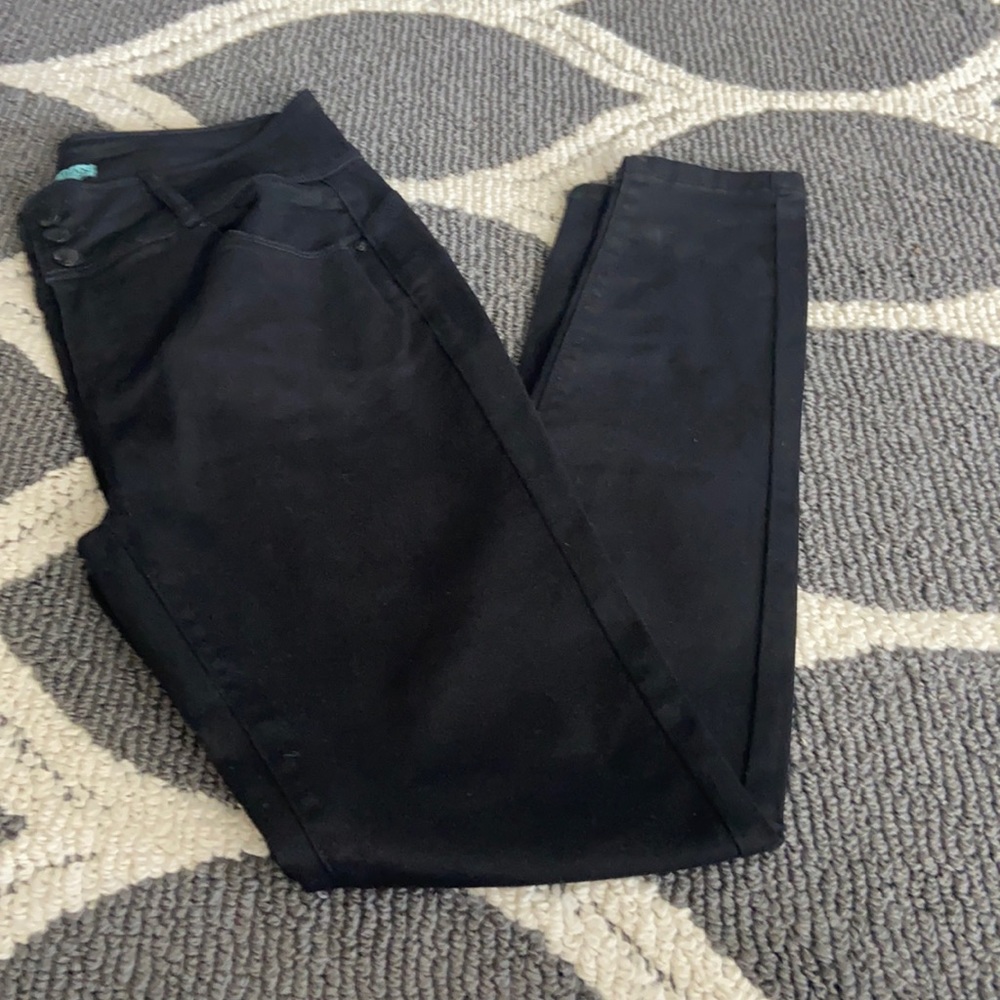 🌸 New black jeans
